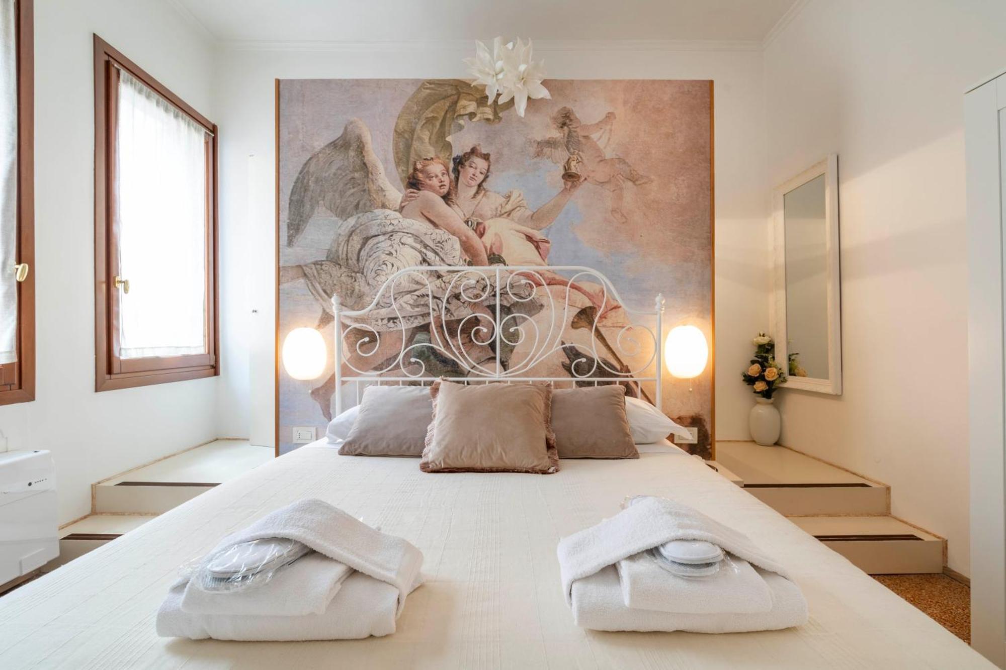 Ca' Pestrin Suite House - San Marco Square Венеция Экстерьер фото